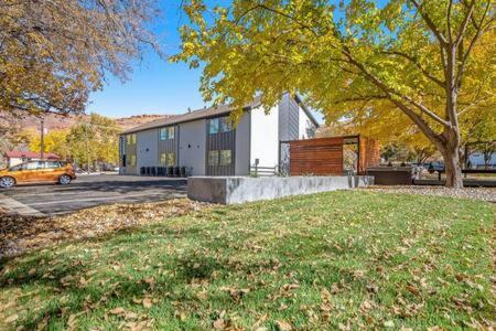 Вилла Near Downtown Stylish 2Br With Amazing Patio - 6 Моаб Экстерьер фото